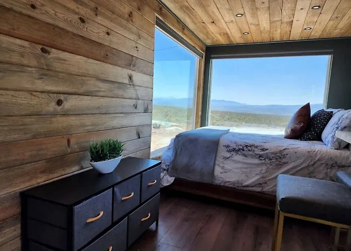 Stunning Tiny House With Picnic Space, Barbecue And Fire Pit In Meadview, Arizona Holiday home *