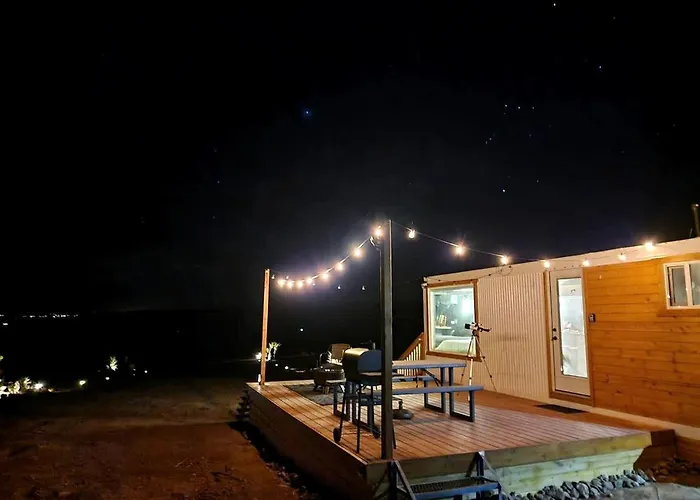 Stunning Tiny House With Picnic Space, Barbecue And Fire Pit In Meadview, Arizona Holiday home *