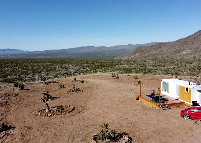 Holiday home Stunning Tiny House With Picnic Space, Barbecue And Fire Pit In Meadview, Arizona *