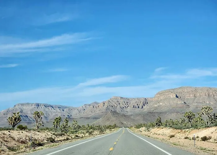Stunning Tiny House With Picnic Space, Barbecue And Fire Pit In Meadview, Arizona Holiday home *